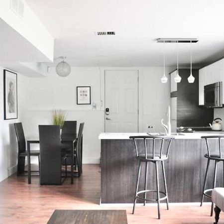 Cozy 1 Bd Suite Centrally Located North Vancouver Eksteriør bilde
