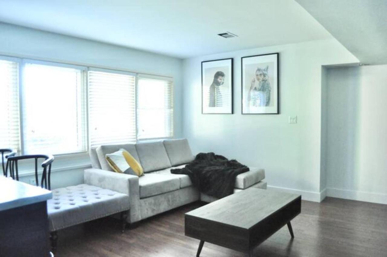 Cozy 1 Bd Suite Centrally Located North Vancouver Eksteriør bilde