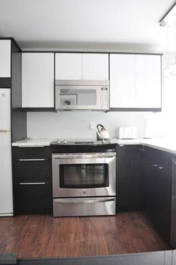 Cozy 1 Bd Suite Centrally Located North Vancouver Eksteriør bilde