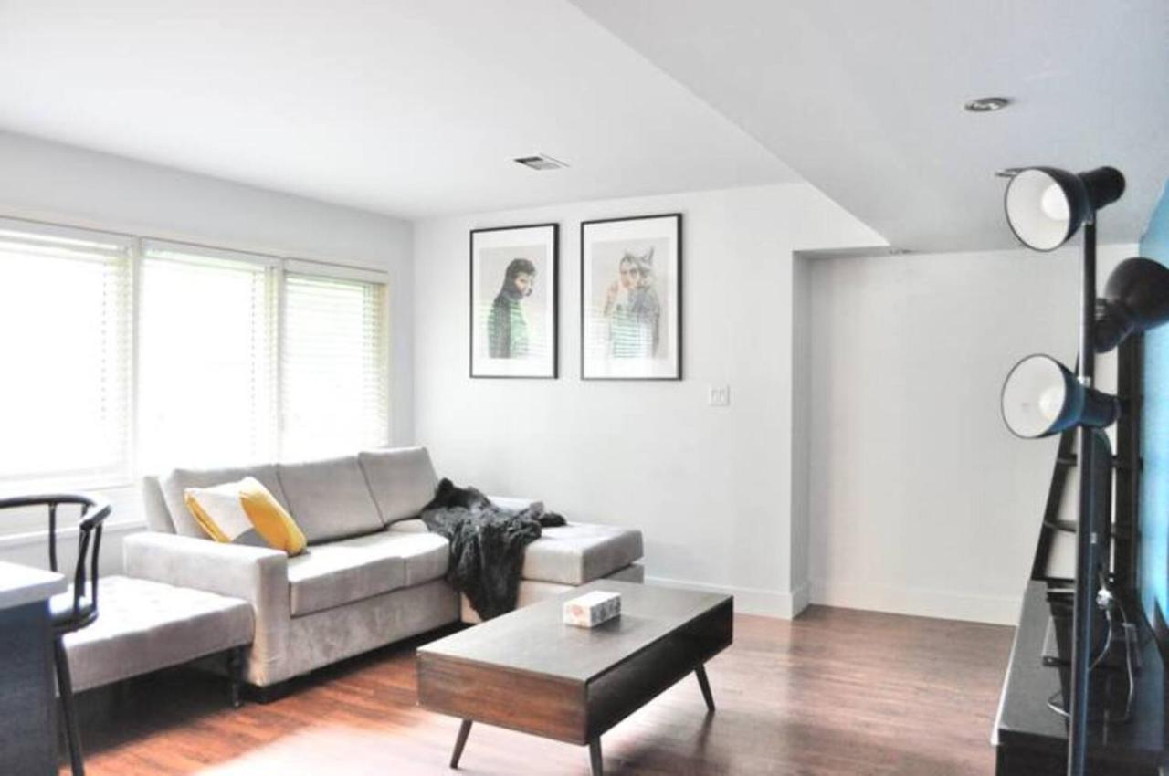 Cozy 1 Bd Suite Centrally Located North Vancouver Eksteriør bilde